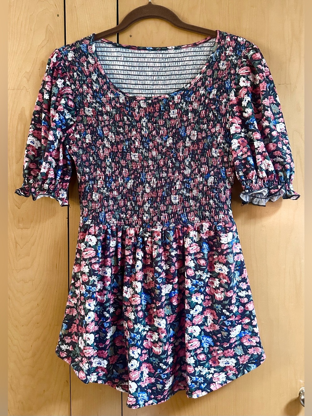 Akewei Ditsy Floral Smocked Short Puff Sleeve Scoop Neck Peplum Blouse Shirt M
